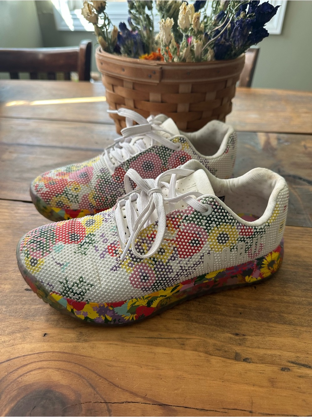 NOBULL Floral Trainer Size 7.5